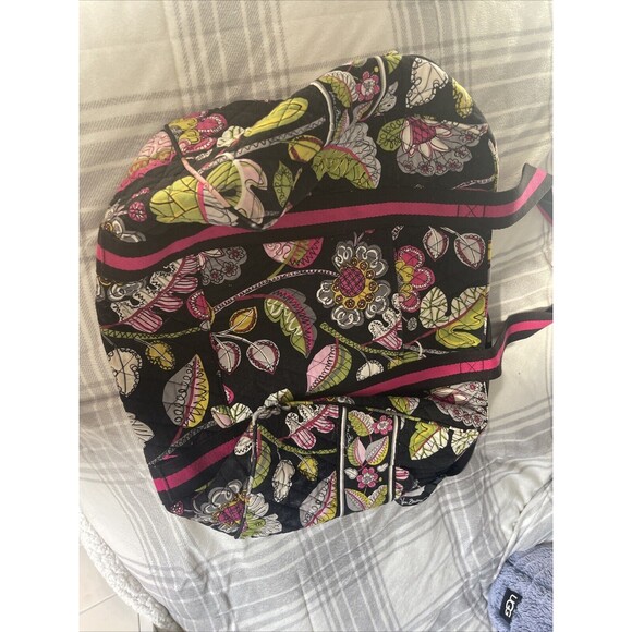 VERA BRADLEY Overnight Small Duffle Bag Moon Blooms Black Multi Floral - Picture 1 of 10